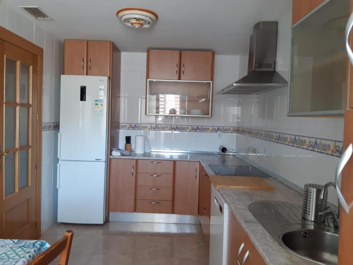 Апартаменты Amplio Piso Con Vistas A La Playa De Poniente Агилас Экстерьер фото