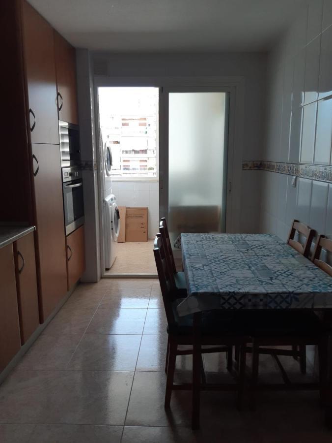 Апартаменты Amplio Piso Con Vistas A La Playa De Poniente Агилас Экстерьер фото