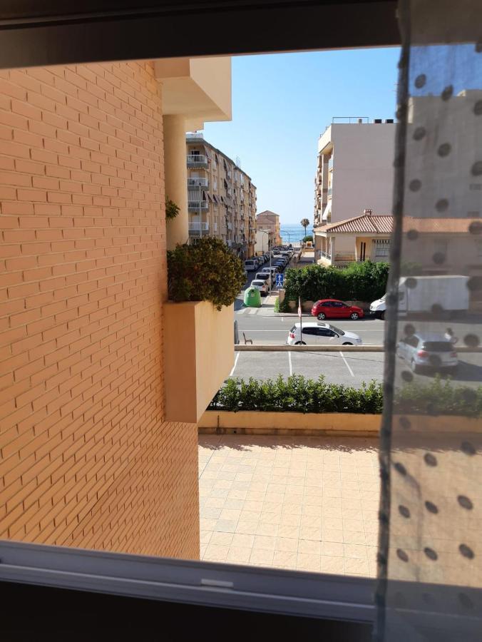 Апартаменты Amplio Piso Con Vistas A La Playa De Poniente Агилас Экстерьер фото