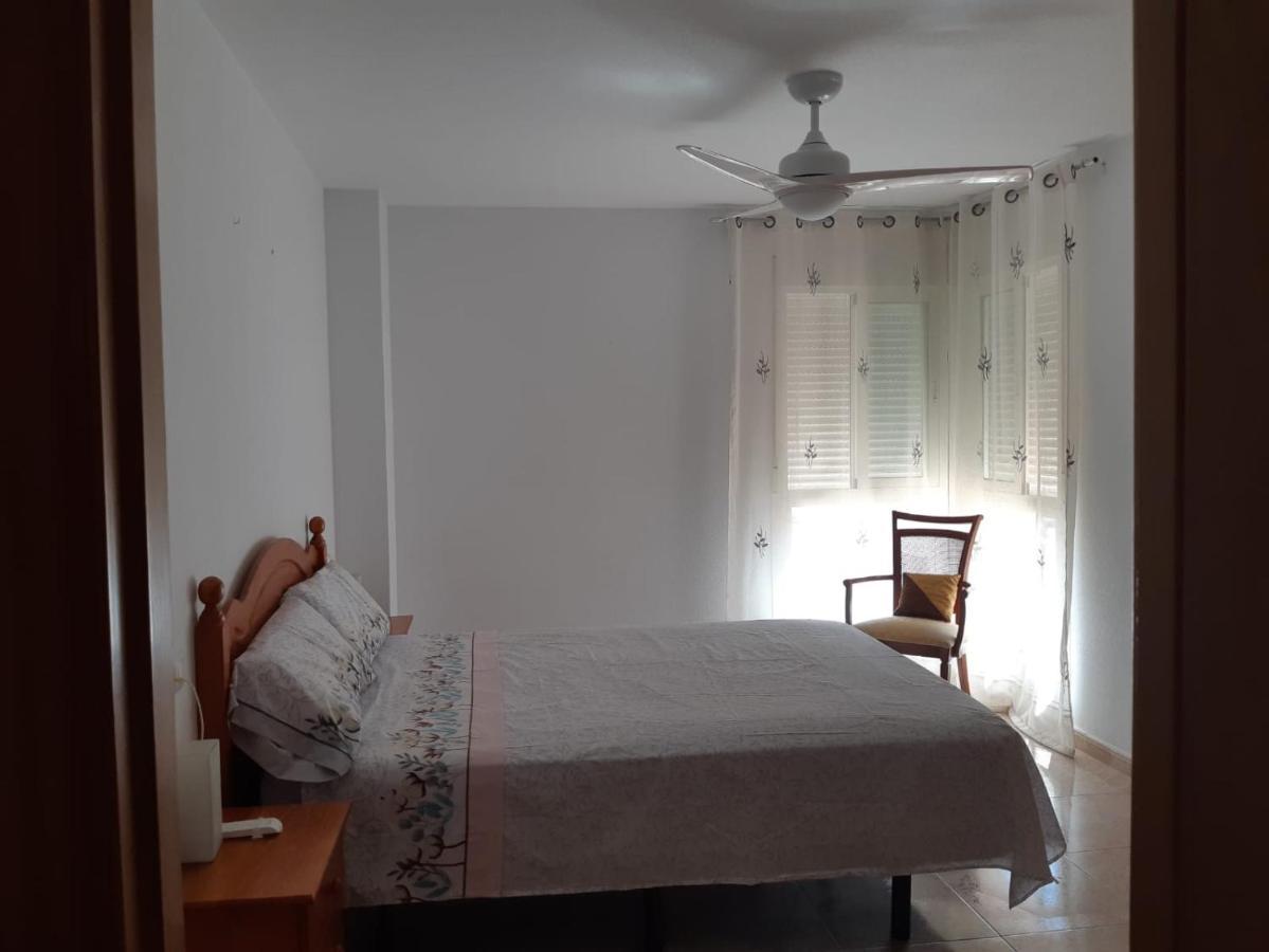 Апартаменты Amplio Piso Con Vistas A La Playa De Poniente Агилас Экстерьер фото